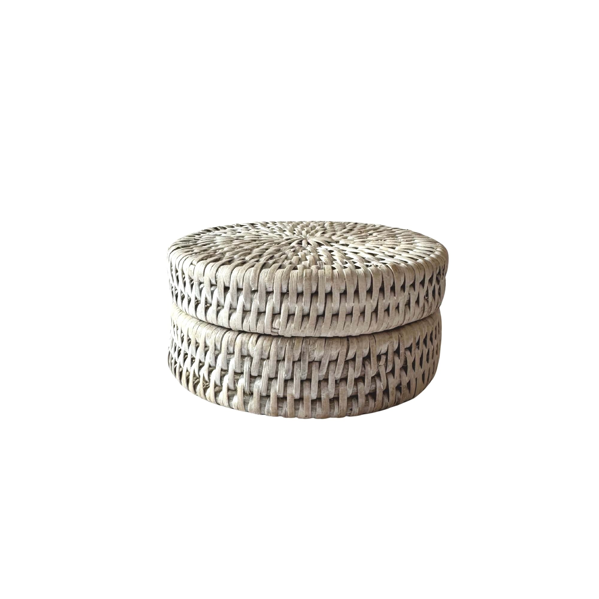 Alçak Rattan Kül Tablası