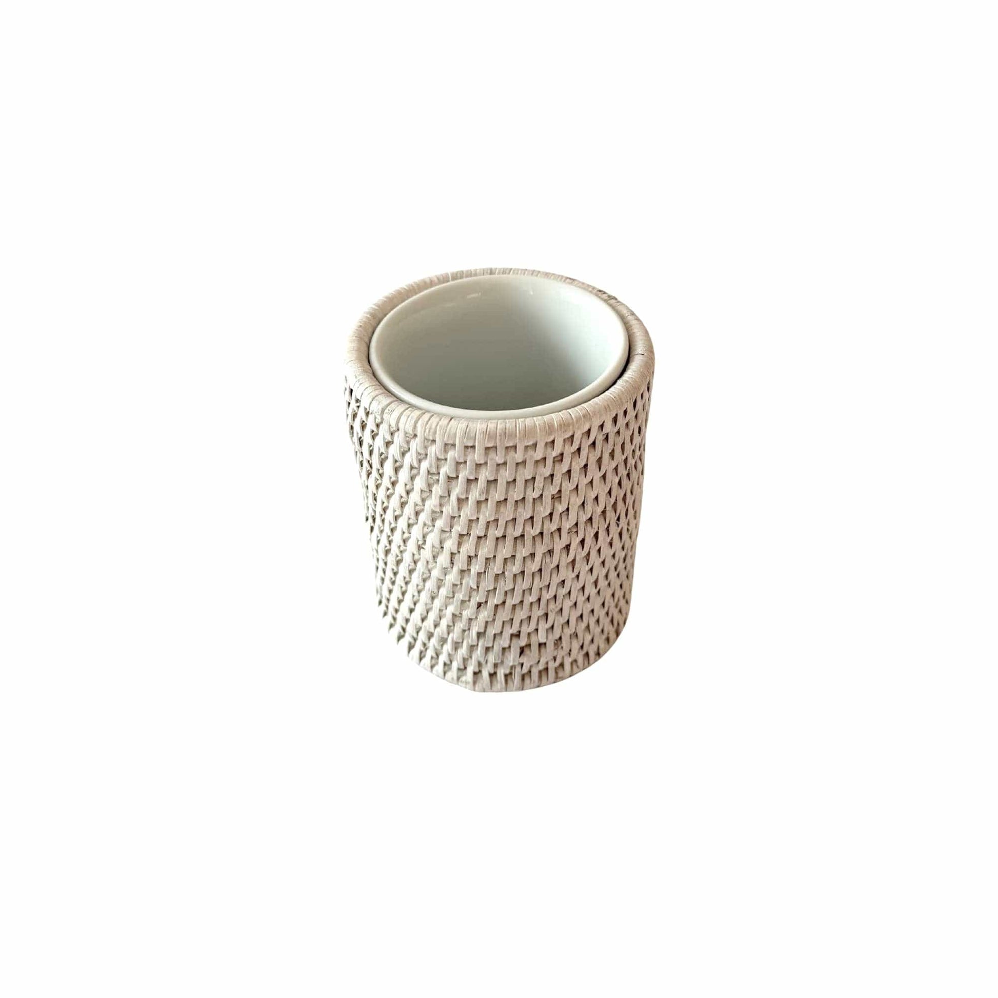Beyaz Rattan Diş Fırçalık
