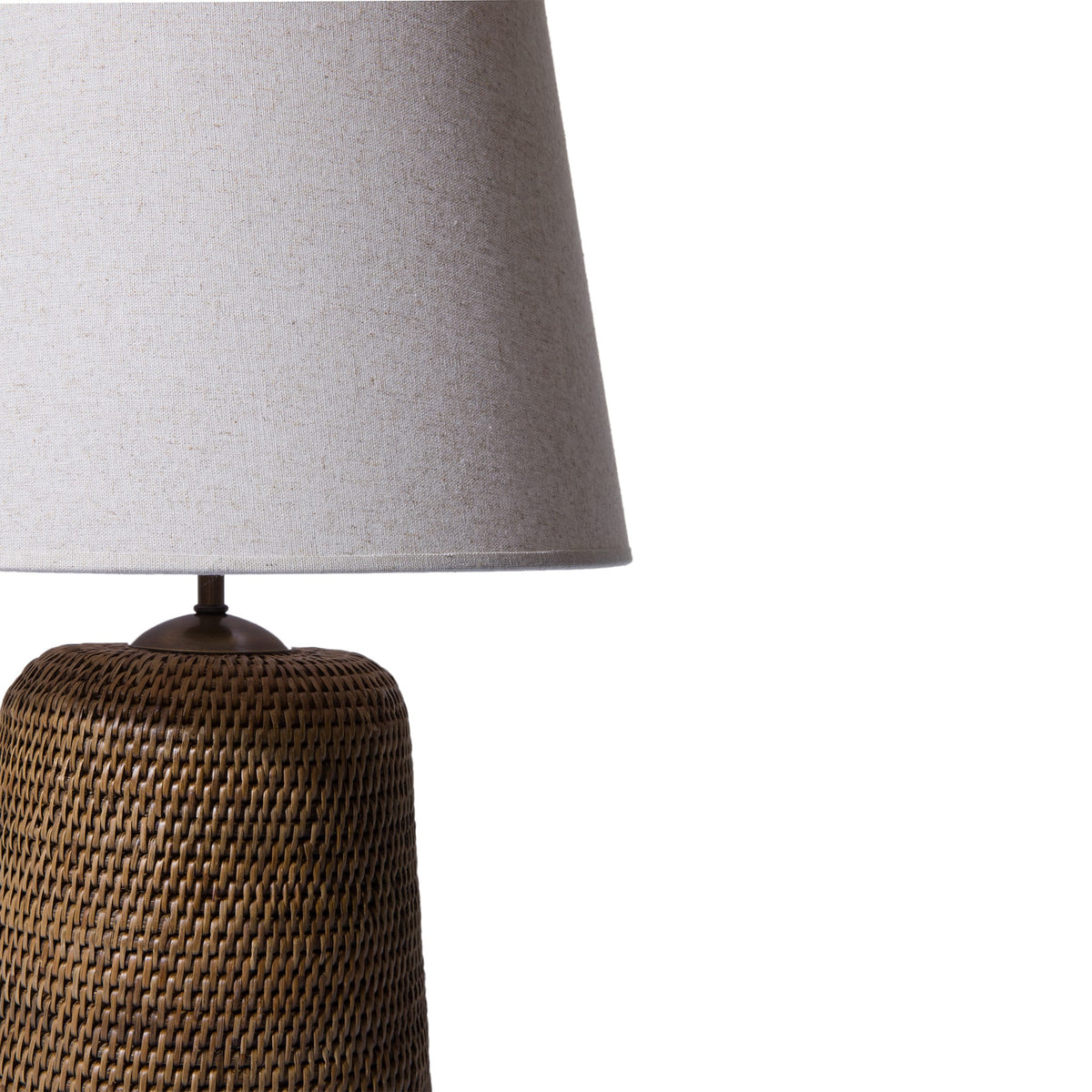 Küçük Rattan Masa Lambası